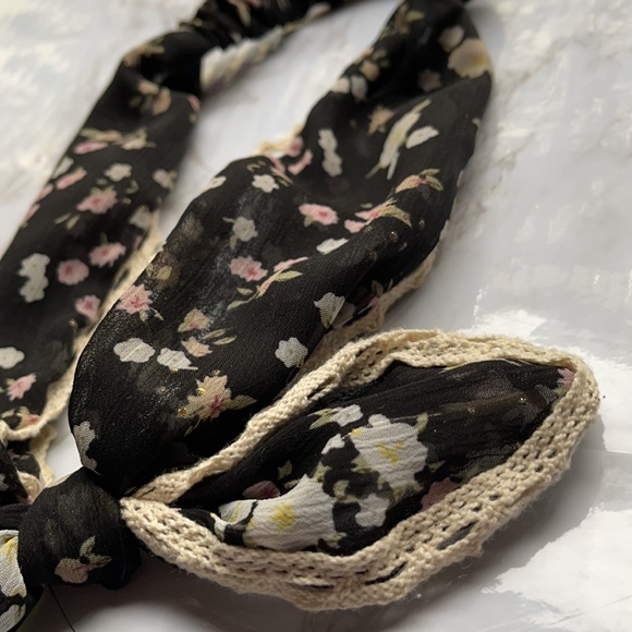 9 Piece : Hair Accessory Bundle - Picture 8 of 14